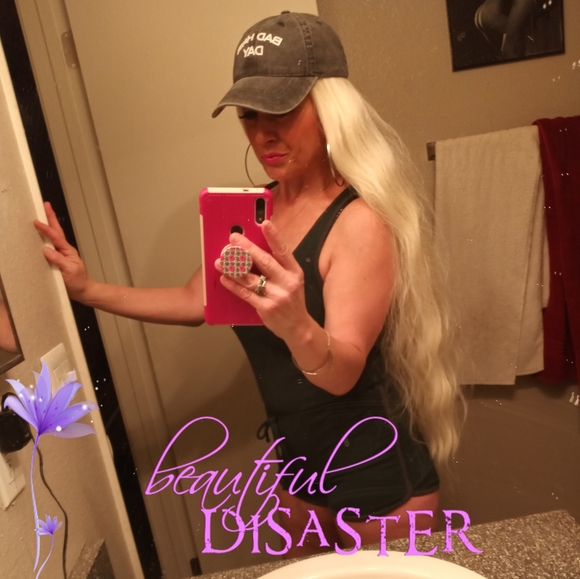 Meet the Posher Other - Meet your Posher, Jessica